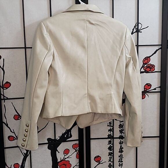 AVEC LES FILLES X BAGATELLE.NYCGOLD BUTTON FAUX LEATHER BLAZER - Picture 5 of 12